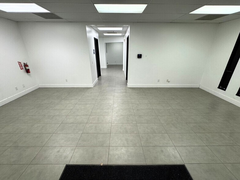 More Photos Of 3585 N Del Sol, Palm Springs Unknown For Lease