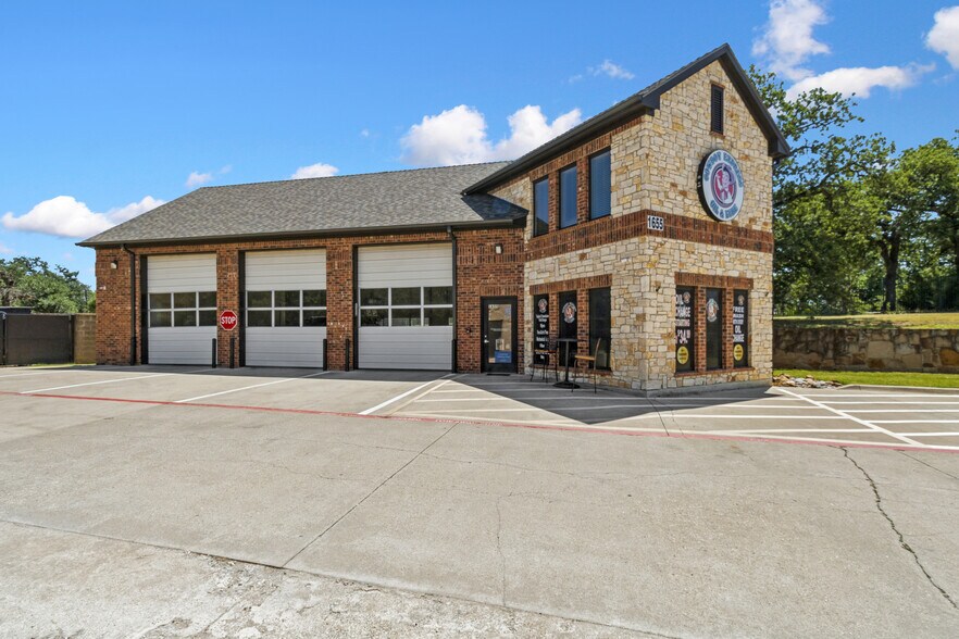 More Photos Of 1657 Keller Pky, Keller Auto Repair For Lease
