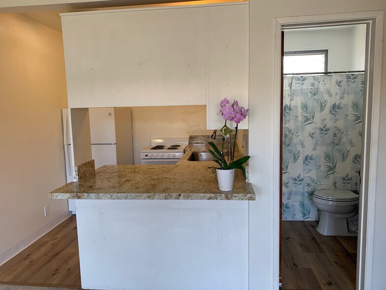 More Photos Of 21110 Wood Ave, Torrance Apartments For Sale