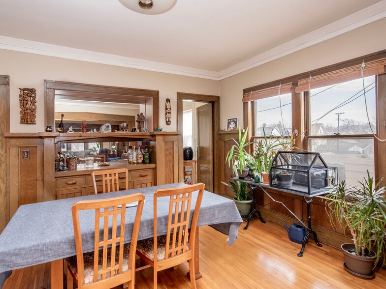 More Photos Of 1733 Selby Ave, Saint Paul Apartments For Sale
