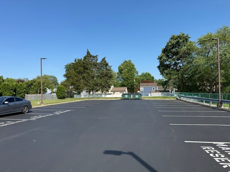 More Photos Of 34 Scotch Rd, Ewing Medical For Sale