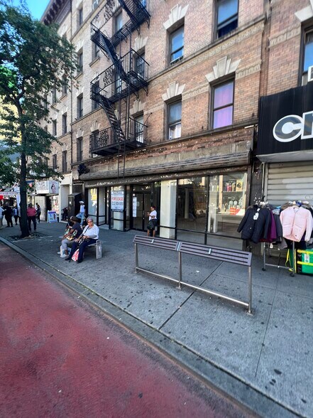 More Photos Of 554-556 W 181st St, New York Apartments For Lease