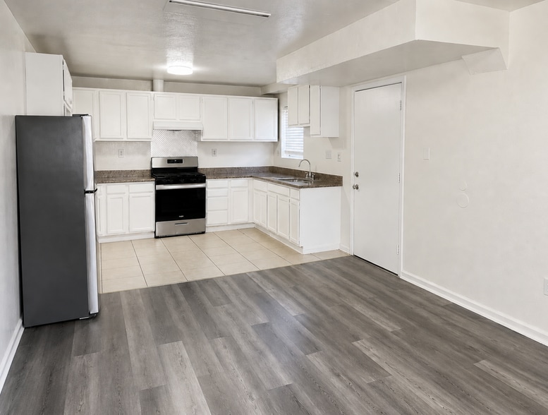 More Photos Of 1317 83rd Ave, Oakland Apartments For Sale