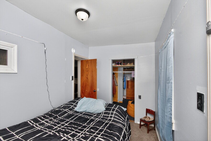 More Photos Of 427 S Pearl St, Albany Storefront Retail Residential For Sale