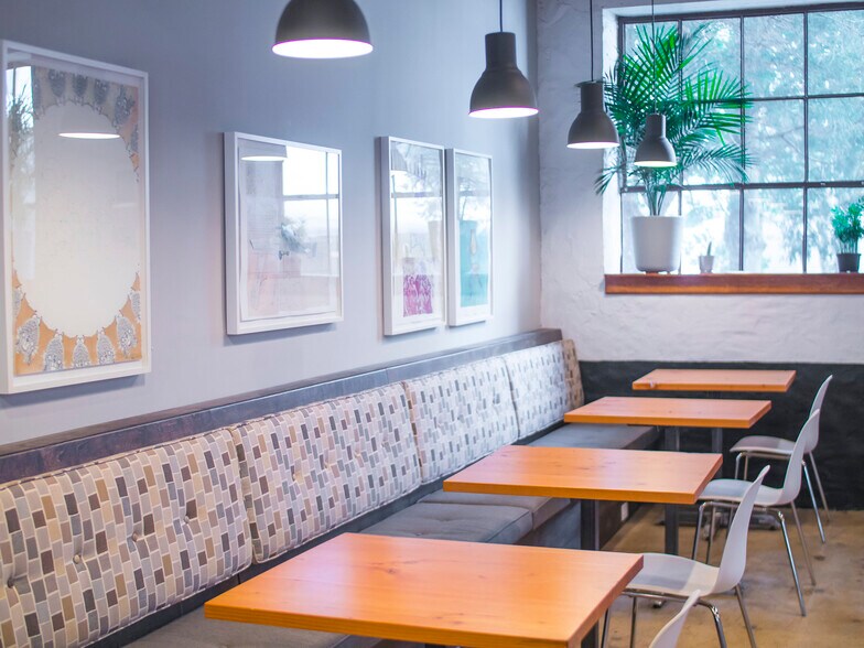 More Photos Of 12-18 W Willow Grove Ave, Philadelphia Self Storage For Lease