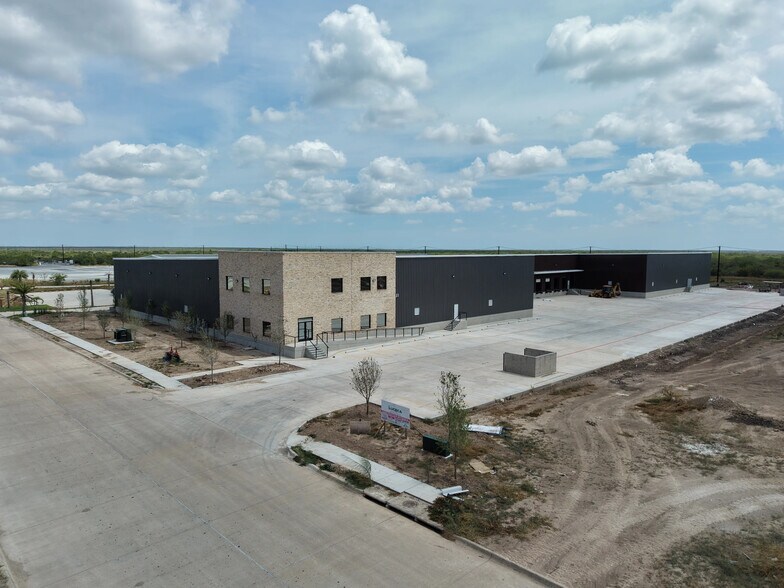 Primary Photo Of 7205 Industrial Cir, Brownsville Distribution For Sale