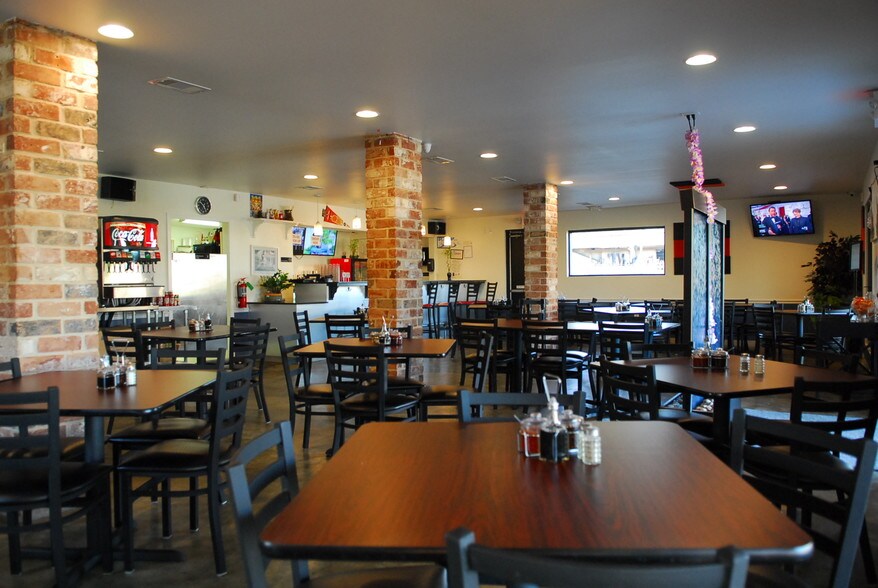 More Photos Of 6507 Brittmoore Rd, Houston Restaurant For Sale