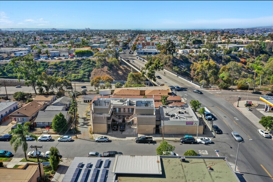 More Photos Of 4682 Iowa St, San Diego Office For Sale