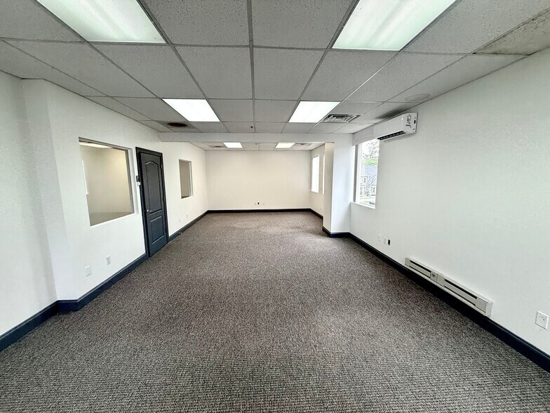 More Photos Of 1111 Van Voorhis Rd, Morgantown Medical For Lease