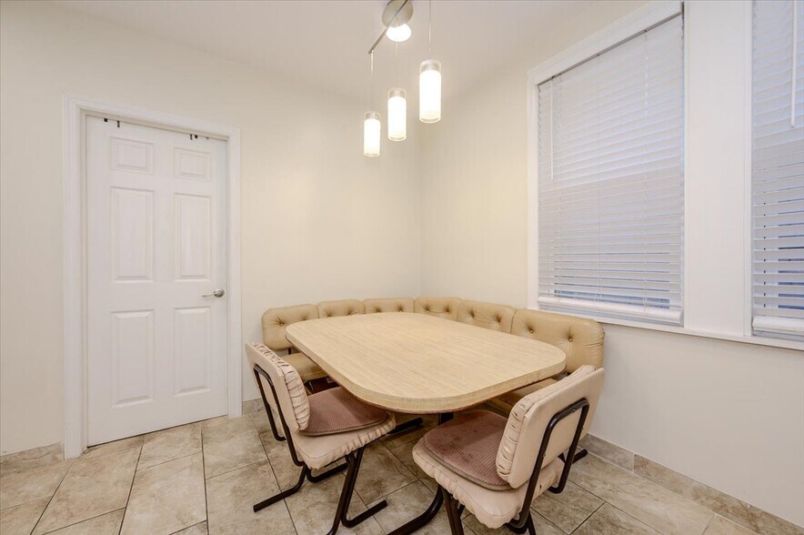 More Photos Of 3548 Bronx Blvd, Bronx Apartments For Sale