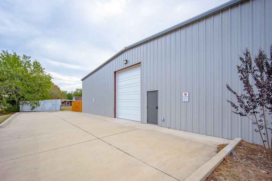 More Photos Of 6800 Main St, Oklahoma City Industrial For Lease