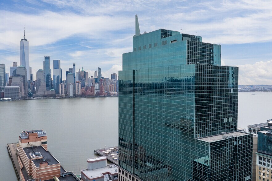 More Photos Of 10 Exchange Pl, Jersey City Office For Lease
