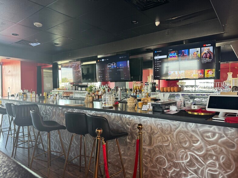 More Photos Of 1405 E Sunset Rd, Las Vegas Restaurant For Lease