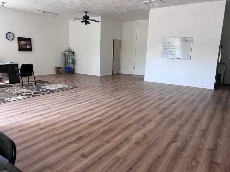 More Photos Of , Del Rio Unknown For Sale