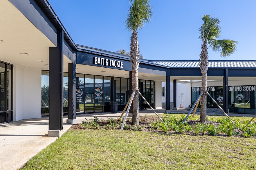 More Photos Of 903 University Blvd N, Jacksonville Unknown For Lease