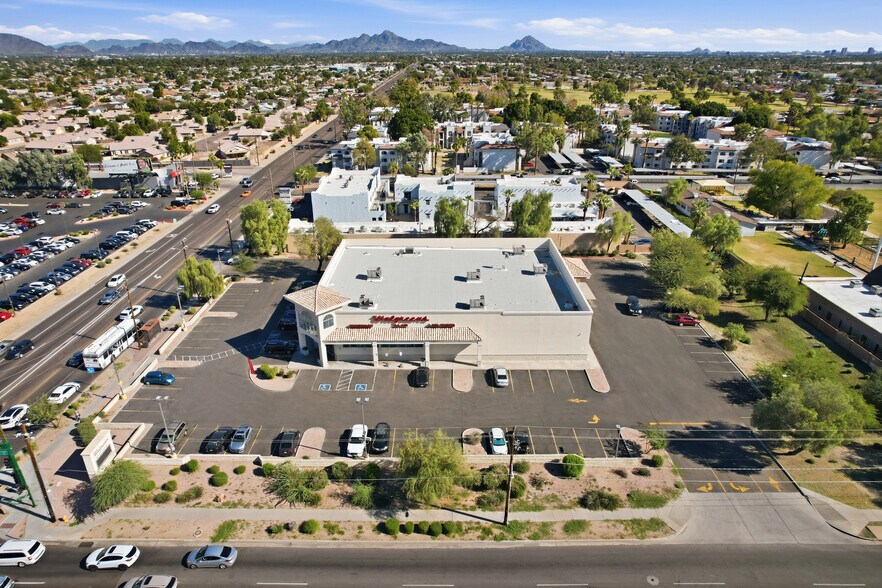 More Photos Of 4249 W Glendale Ave, Phoenix Drugstore For Sale