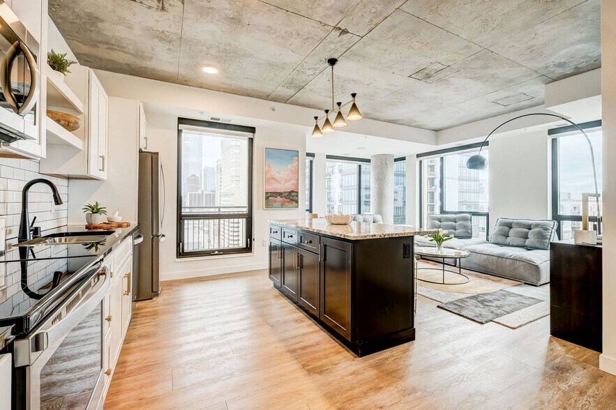 More Photos Of 615 S 8th St, Minneapolis Apartments For Lease