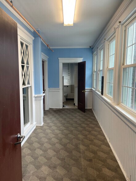 More Photos Of 1101 N Mangum St, Durham Storefront Retail Office For Lease