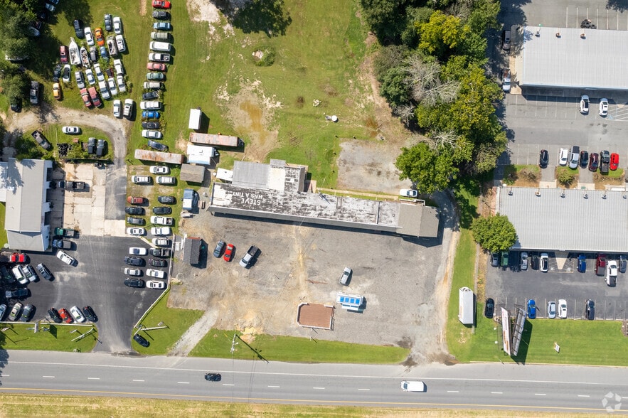 More Photos Of 1974 W Pulaski Hwy, Elkton Hotel For Sale