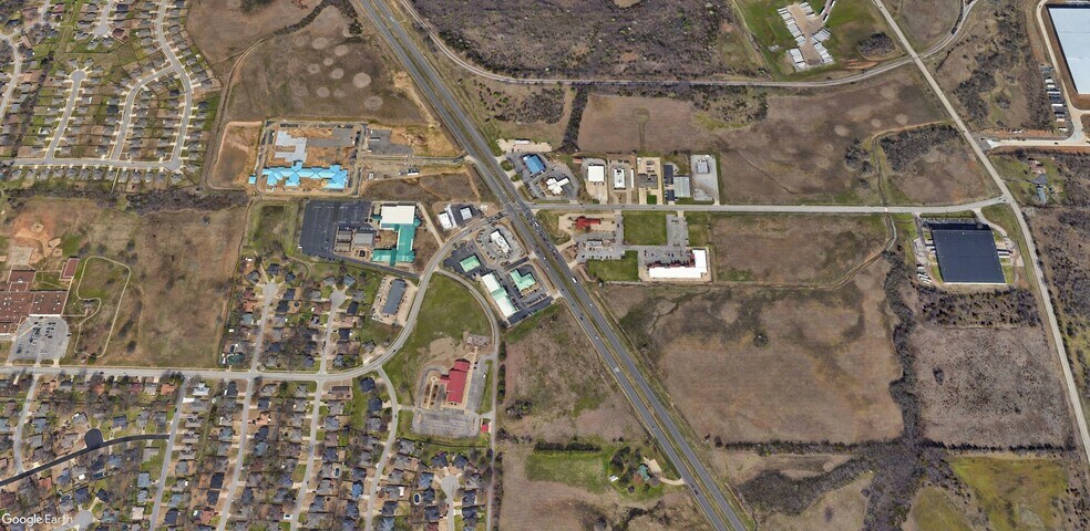 More Photos Of 4501 Burrough Rd, Fort Smith Storefront Retail Office For Sale