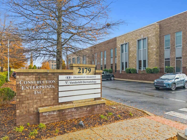 More Photos Of 2179 Edward Curd Ln, Franklin Loft Creative Space For Sale