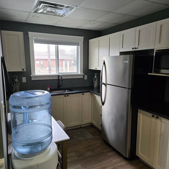 More Photos Of 2005 Deer Park Ave, Deer Park Medical For Lease