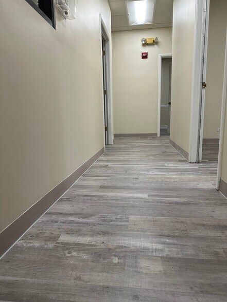 More Photos Of 3033 Ogden Ave, Lisle Medical For Lease