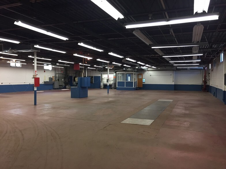More Photos Of 901 Waterman Ave, East Providence Manufacturing For Sale