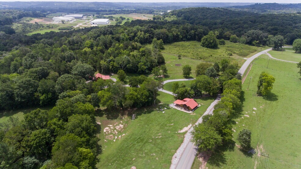 More Photos Of 177 Providence Rd, Fayetteville Specialty For Sale