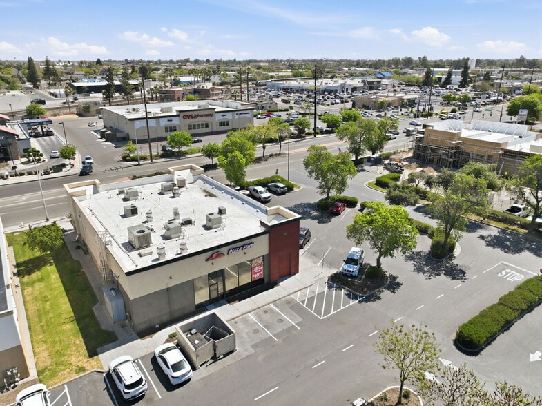 More Photos Of 410 N 11th Ave, Hanford General Retail For Sale