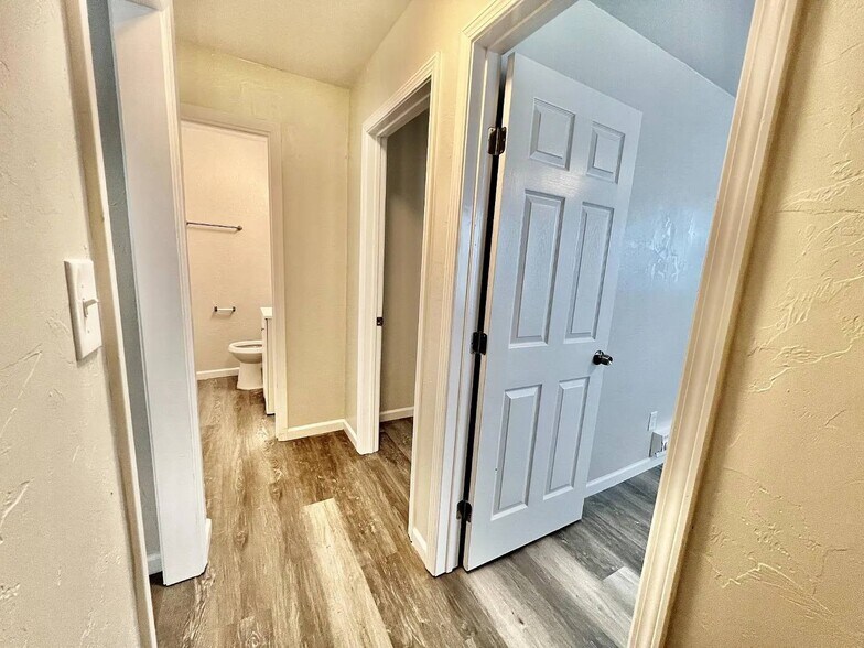 More Photos Of 3100 S Dumas Ln, Oklahoma City Apartments For Sale