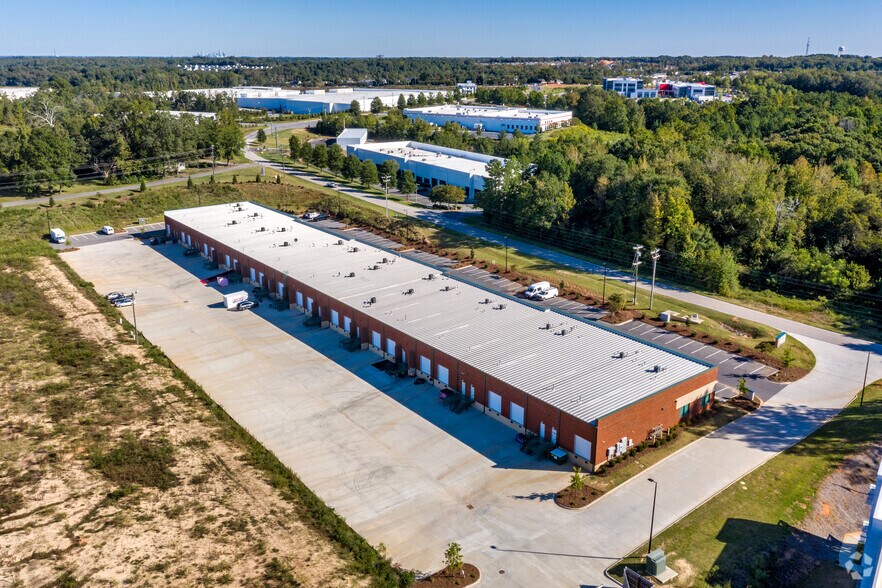 More Photos Of 9499 Old Bailes Rd, Fort Mill Light Distribution For Lease