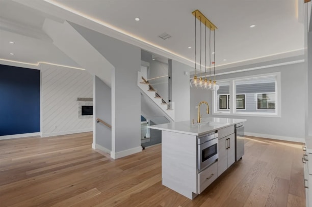 More Photos Of 308 Newton St, Waltham Apartments For Sale