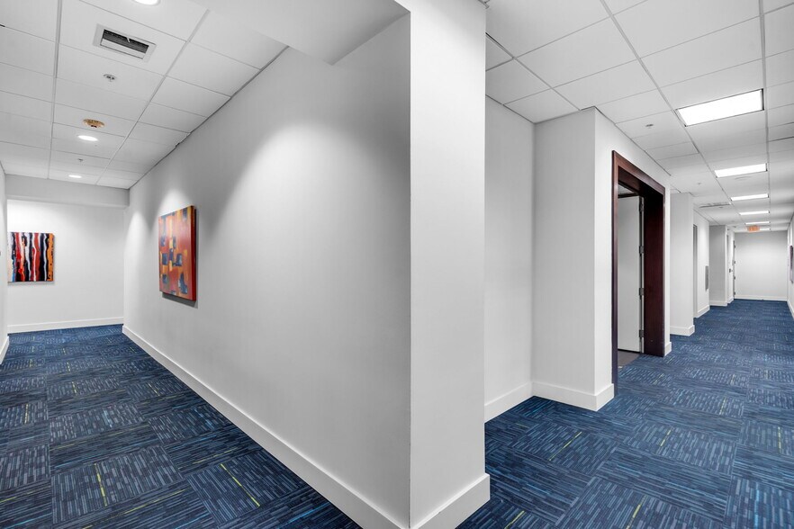 More Photos Of 2020 Ponce De Leon Blvd, Coral Gables Office For Sale
