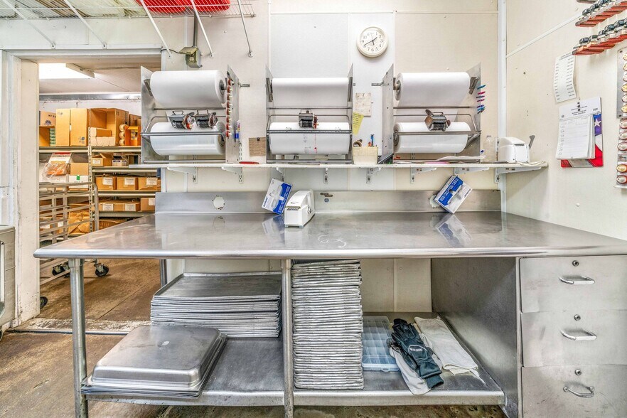 More Photos Of 101 S East St, Earlville Specialty For Sale