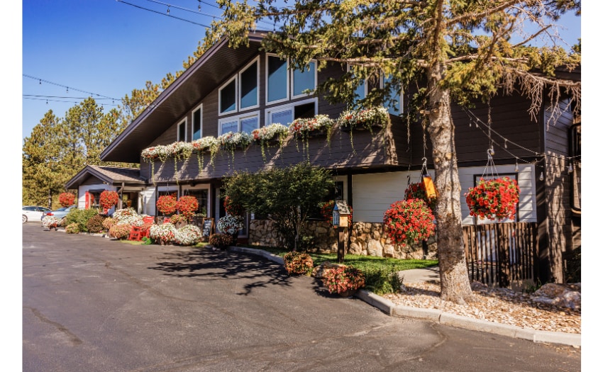 Primary Photo Of 855 N 5th St, Custer Hotel For Sale