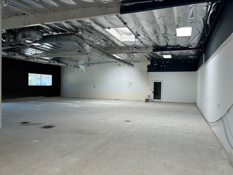 More Photos Of 1001 Colorado Ave, Santa Monica Flex For Lease