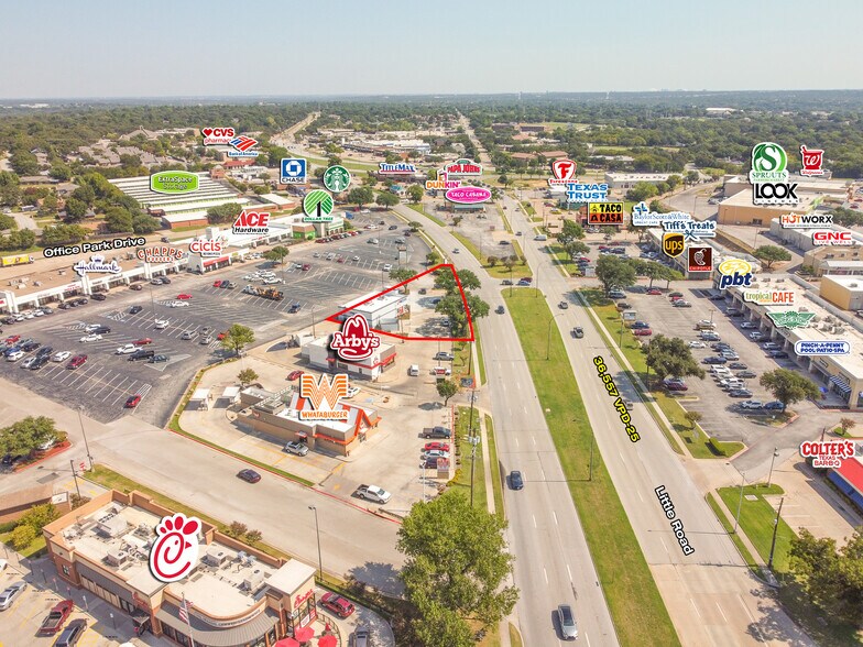 More Photos Of 4402 Little Rd, Arlington Bank For Sale