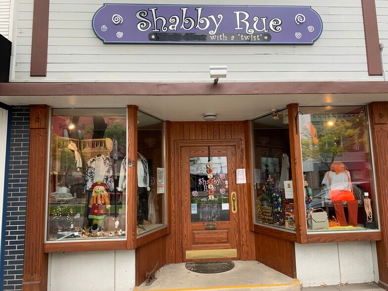 More Photos Of 69-73 Main St, Wellsboro Loft Creative Space For Lease