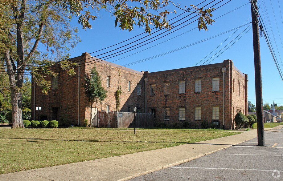 Primary Photo Of 3481 S Court St, Montgomery Religious Facility For Sale