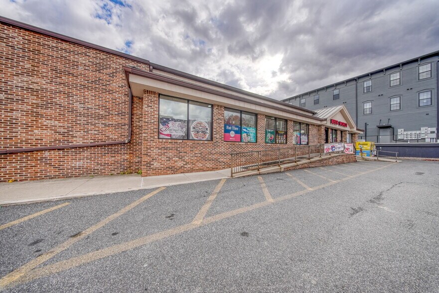 More Photos Of 151 Greenwich Ave, Goshen General Retail For Sale