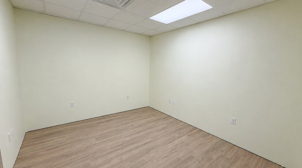 More Photos Of 6003 E County Road 135, Midland Warehouse For Sale