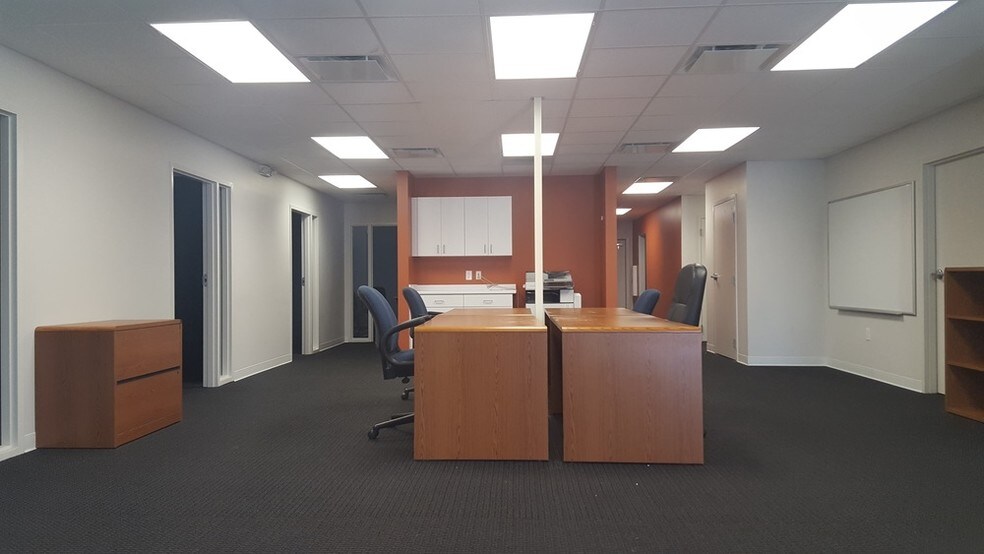 More Photos Of 1324 Belmont Ave, Salisbury Medical For Sale
