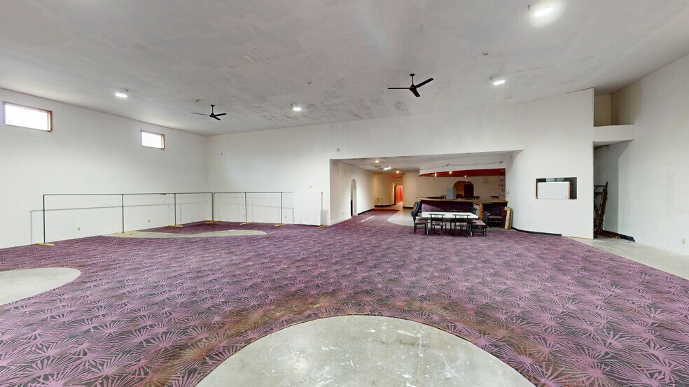 More Photos Of 4250 N State St, Salamanca Freestanding For Sale