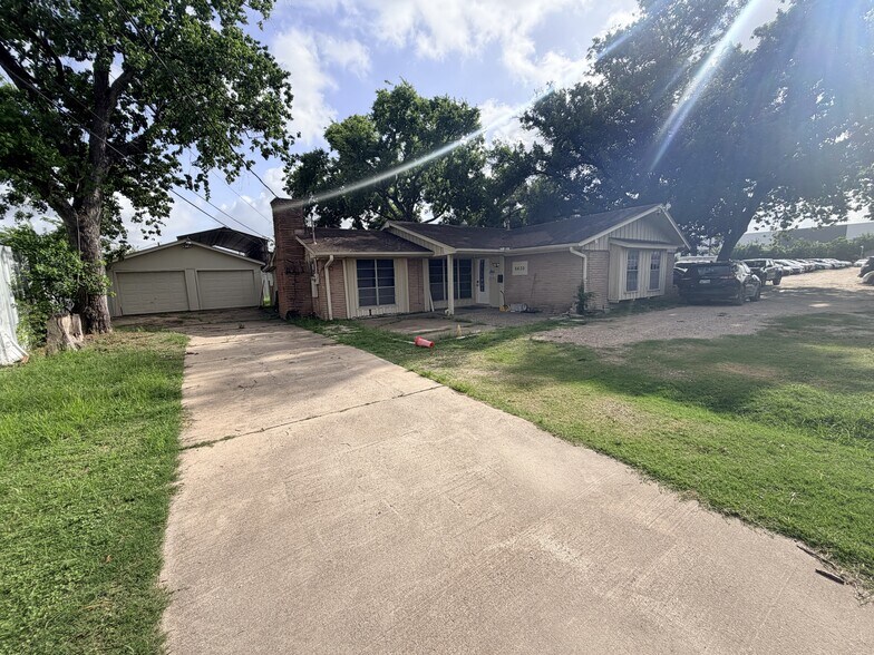 Primary Photo Of 6613 Millport st, Houston Industrial For Lease