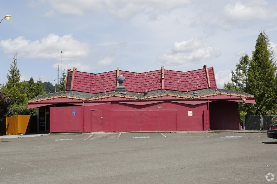 More Photos Of 10205 SW Park Way, Portland General Retail For Sale