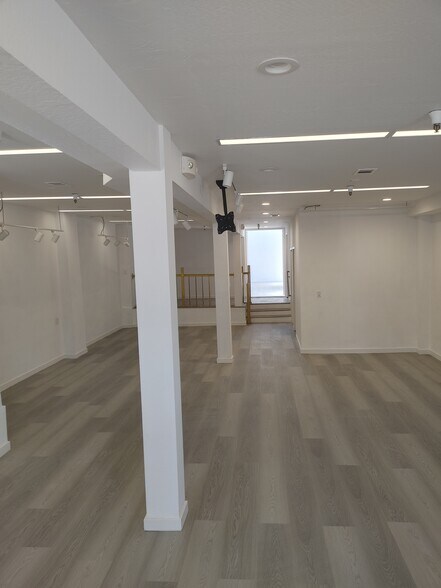 More Photos Of 960 Folsom St, San Francisco Storefront Retail Office For Lease