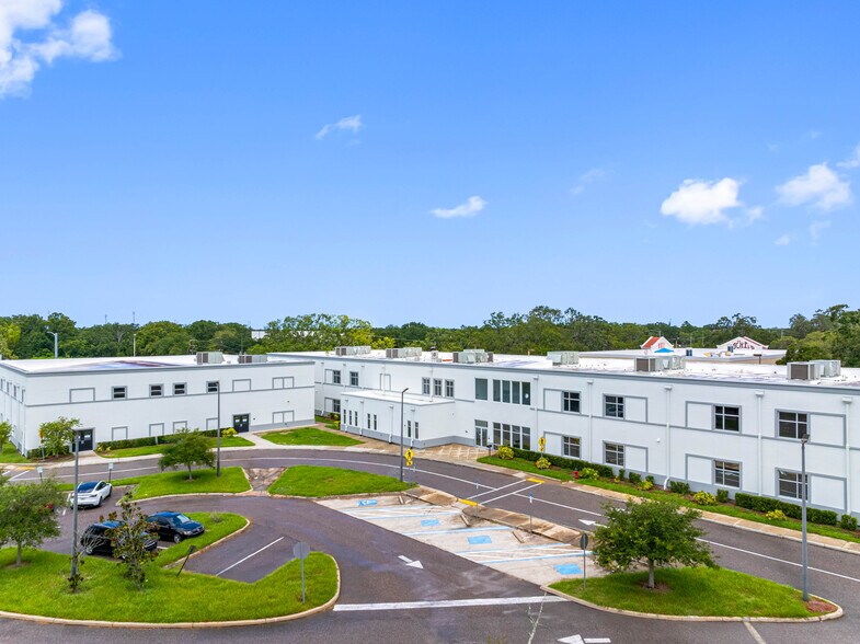 More Photos Of 13901 Sheldon Rd, Tampa Schools For Sale