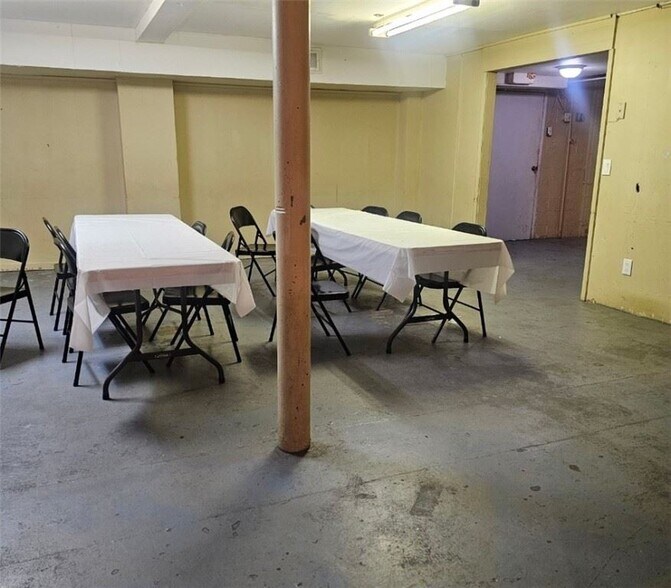 More Photos Of 2002 43rd St, Valley Religious Facility For Sale