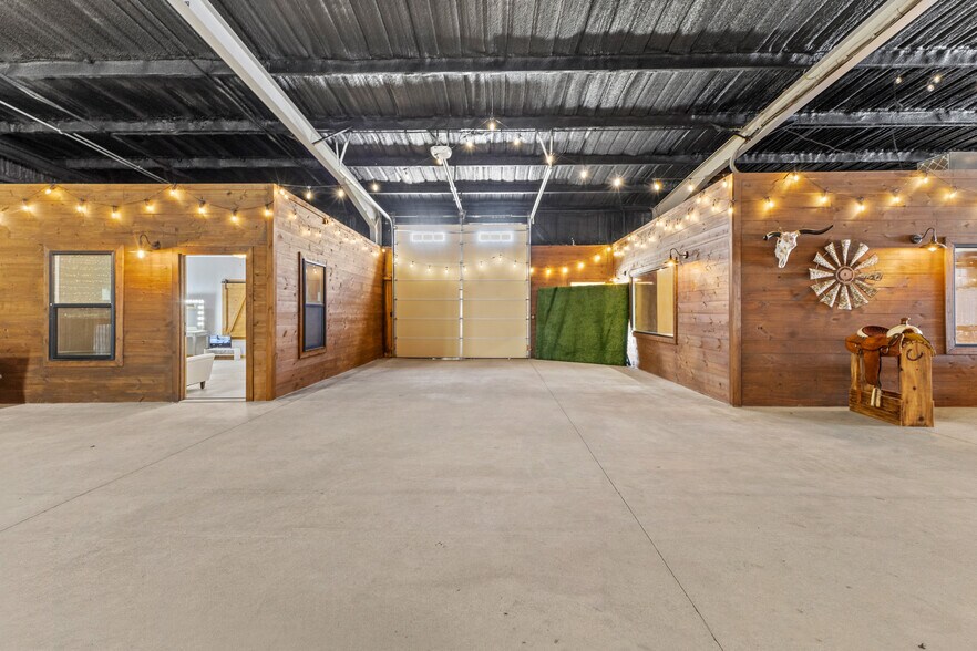 More Photos Of 20500 N 2810 Rd, Kingfisher Lodge Meeting Hall For Sale